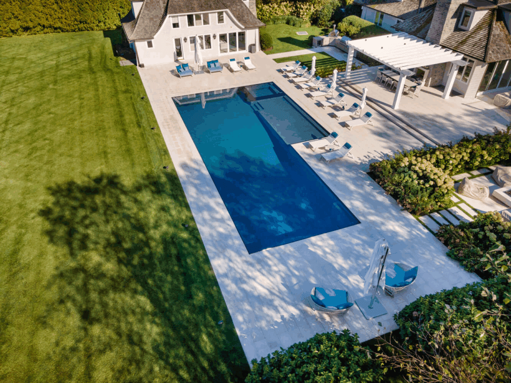 Luxury Pool Features That Turn Your Backyard Into a Resort
