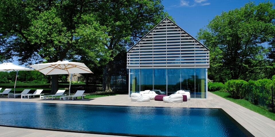 commercial pool contractors